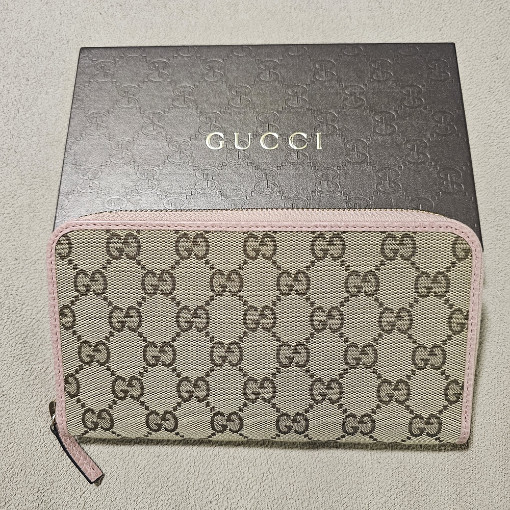 Gucci Brown Monogram Wallet with Pink Trim